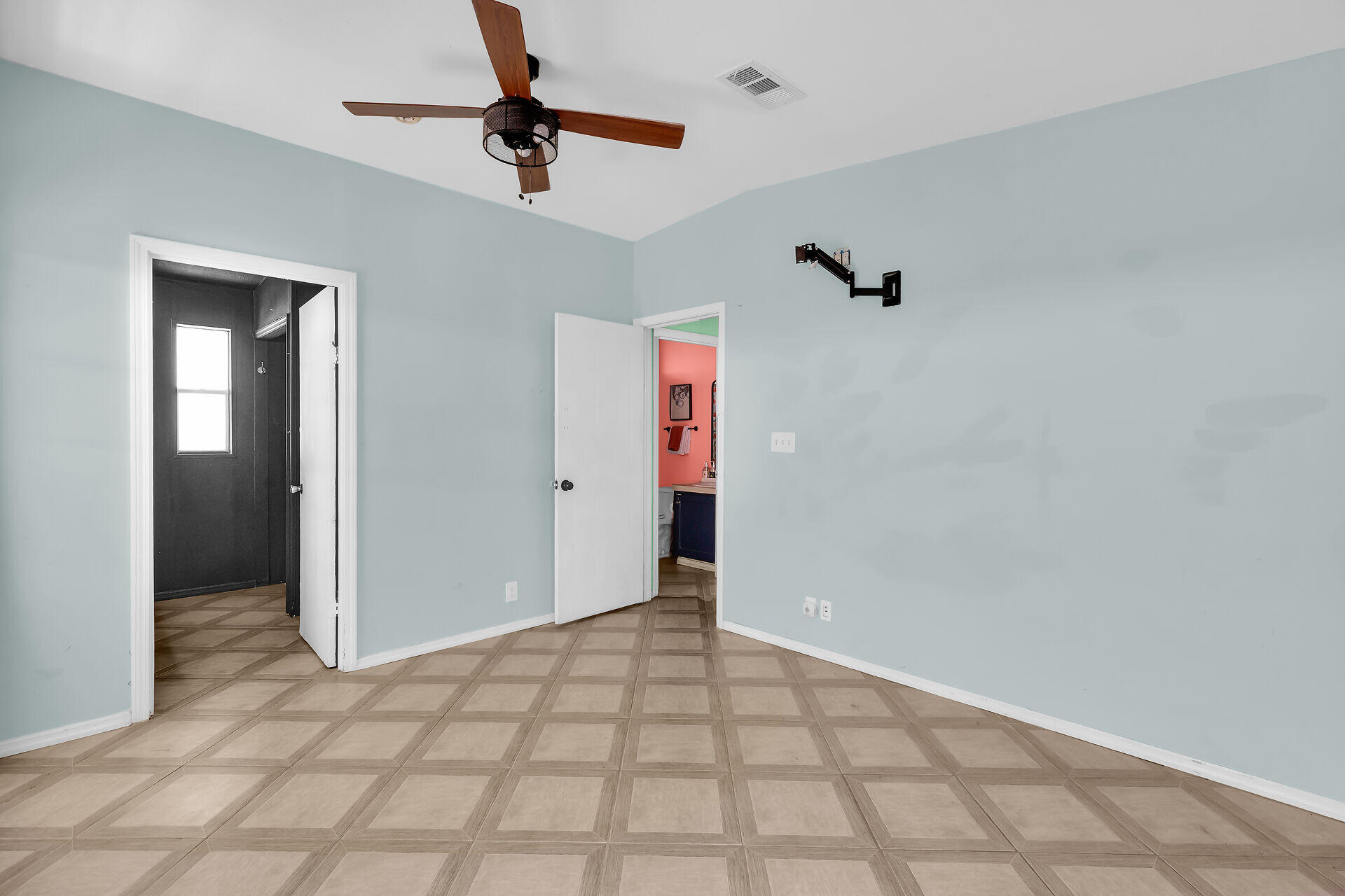 4 Coral Drive
