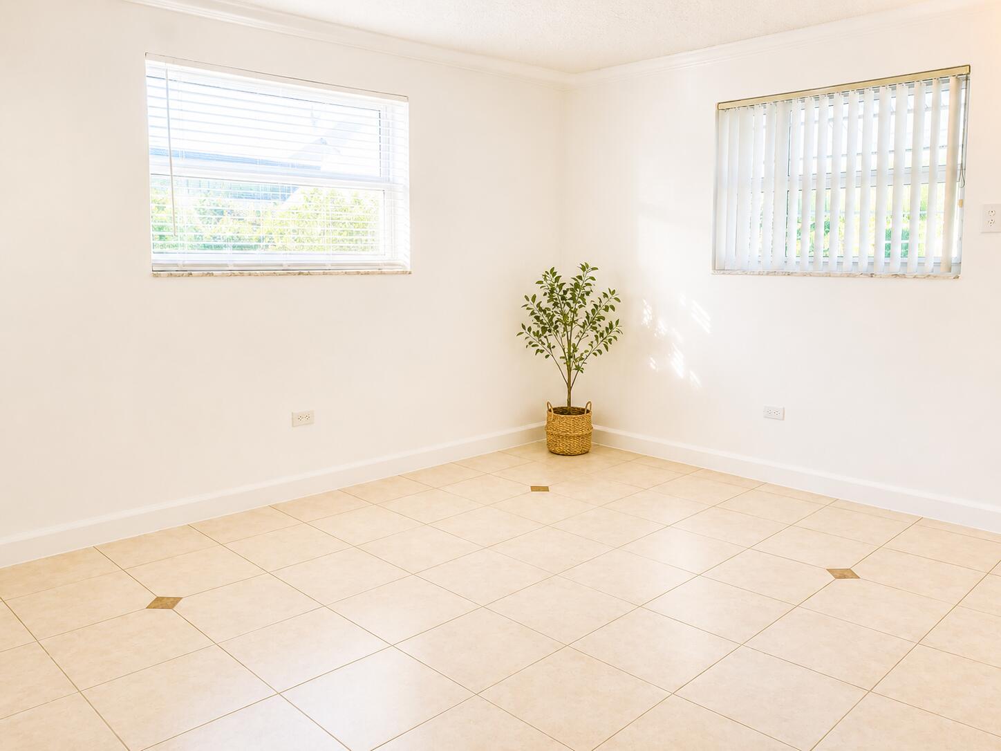 35 N Blackwater Lane