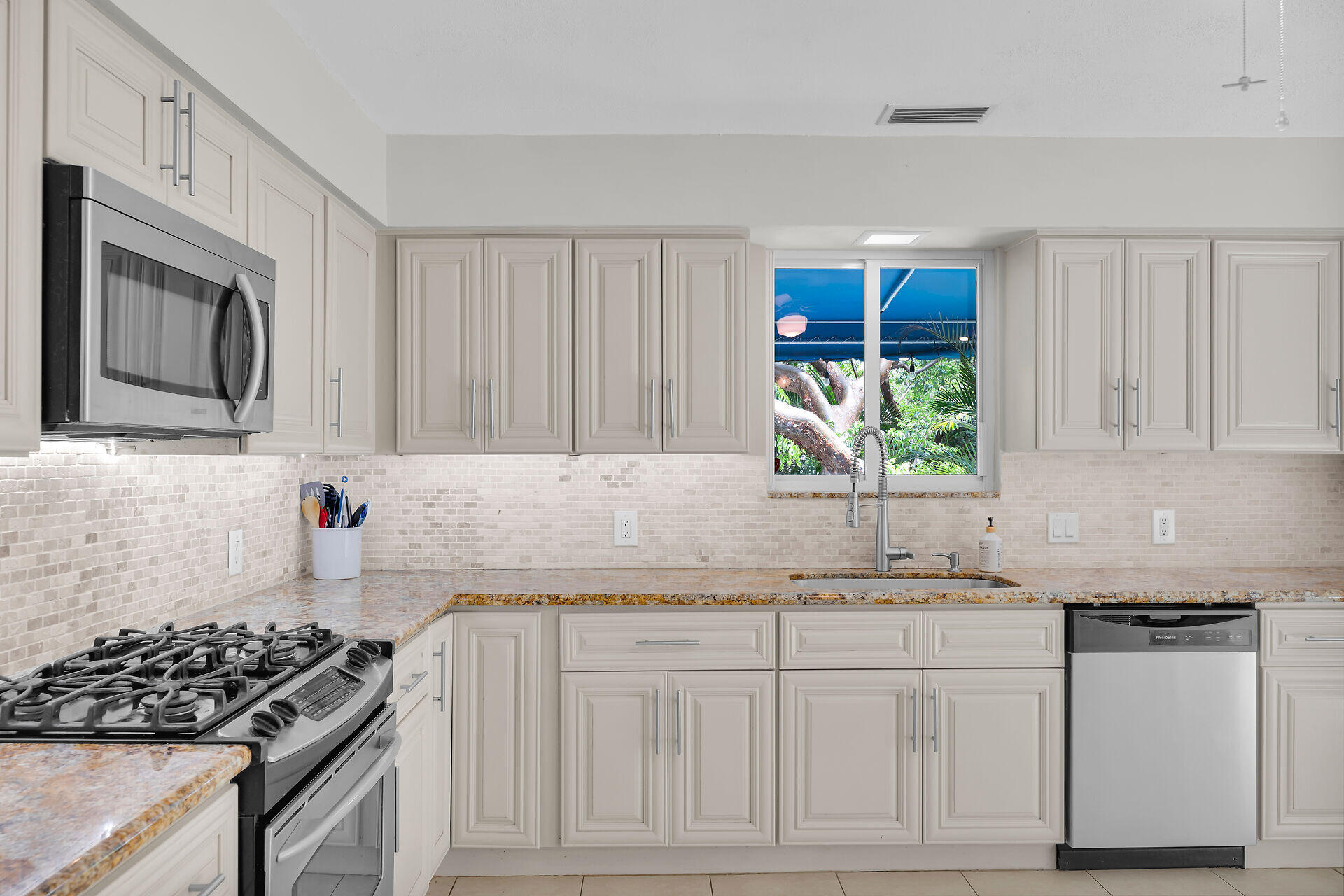 183 Orlando Drive