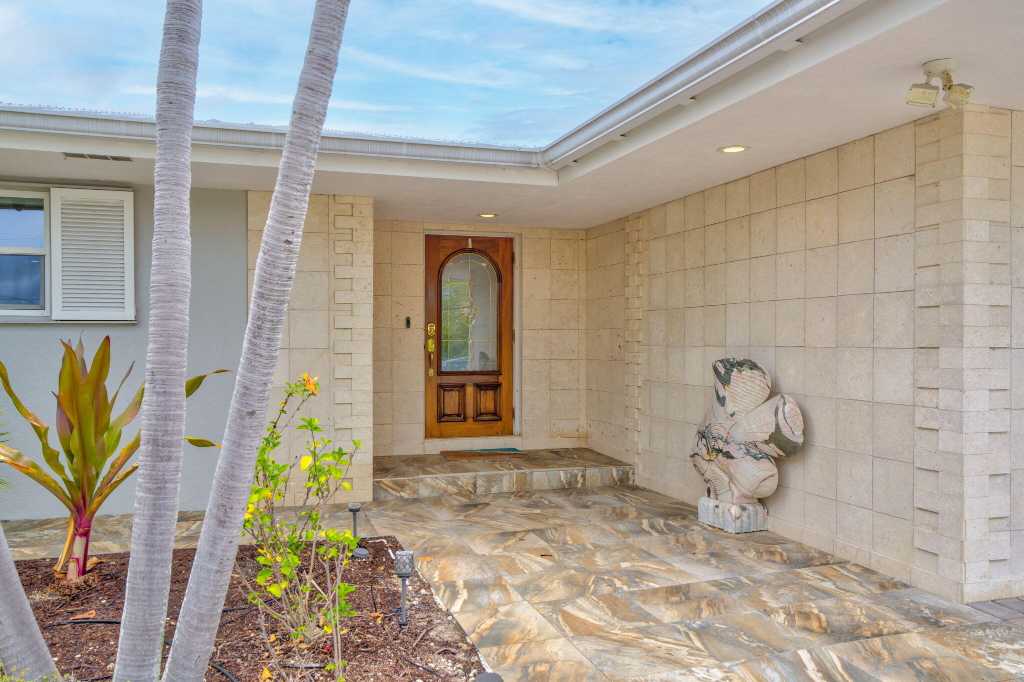 2919 Sombrero Boulevard