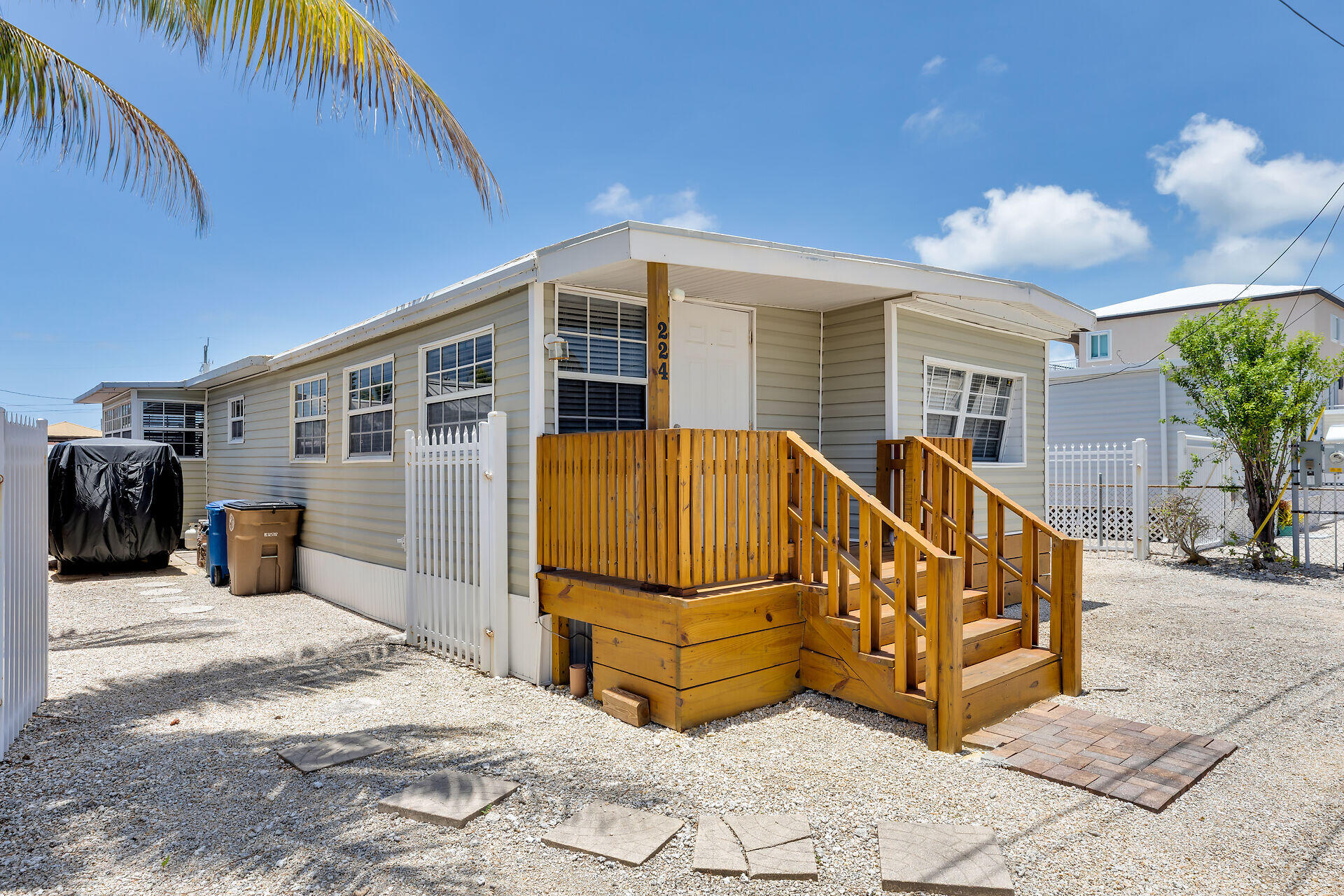 224 W 1st Court