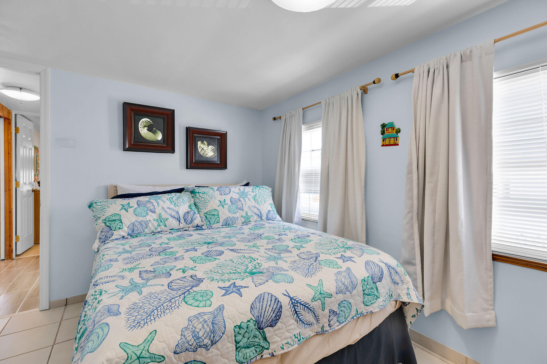 224 W 1st Court