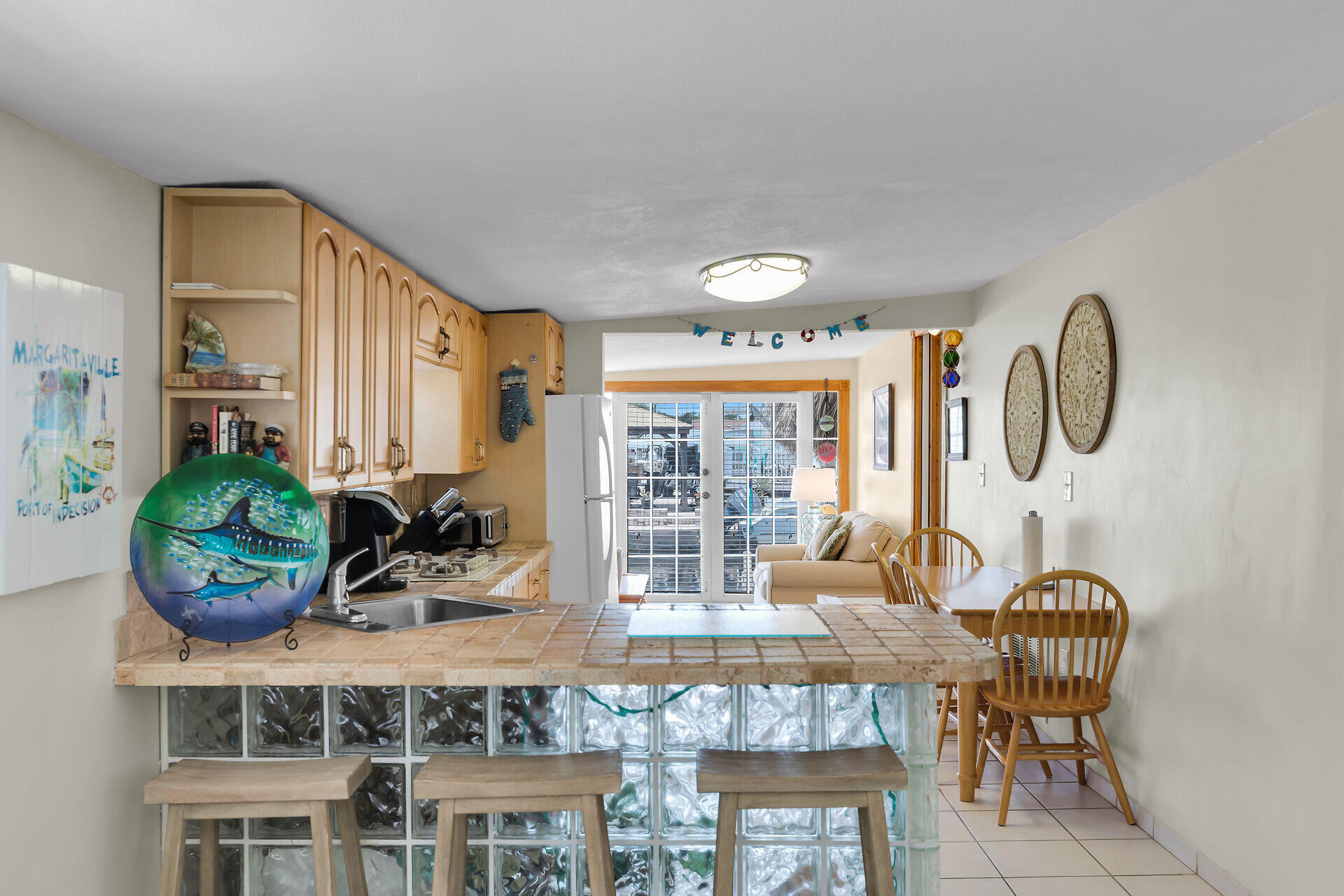 224 W 1st Court