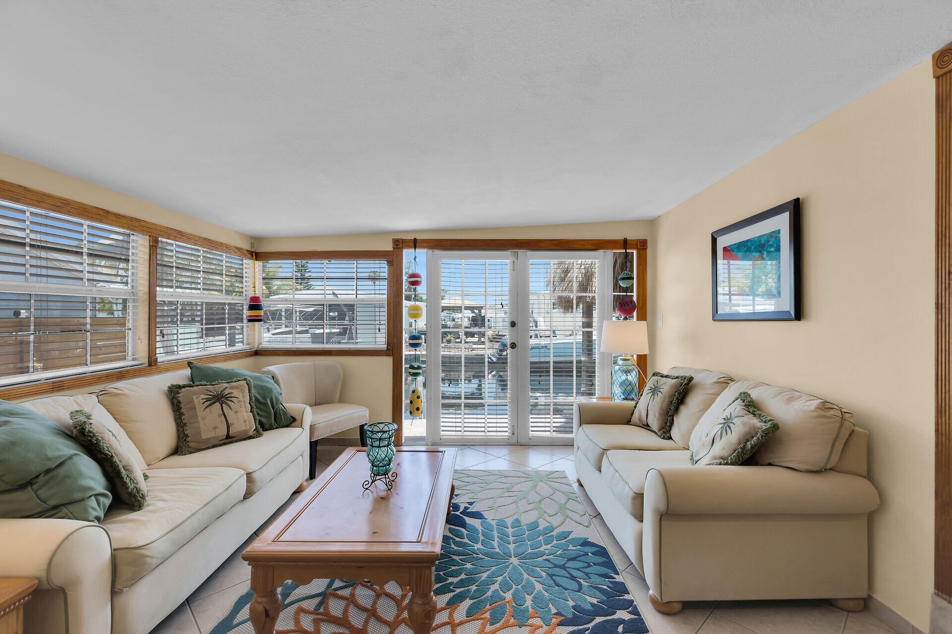 224 W 1st Court