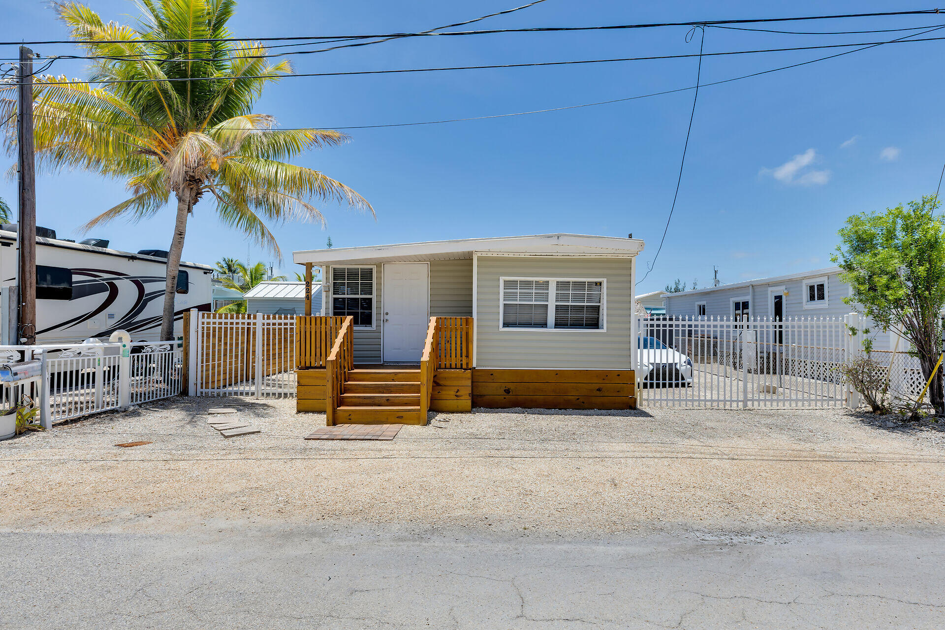224 W 1st Court