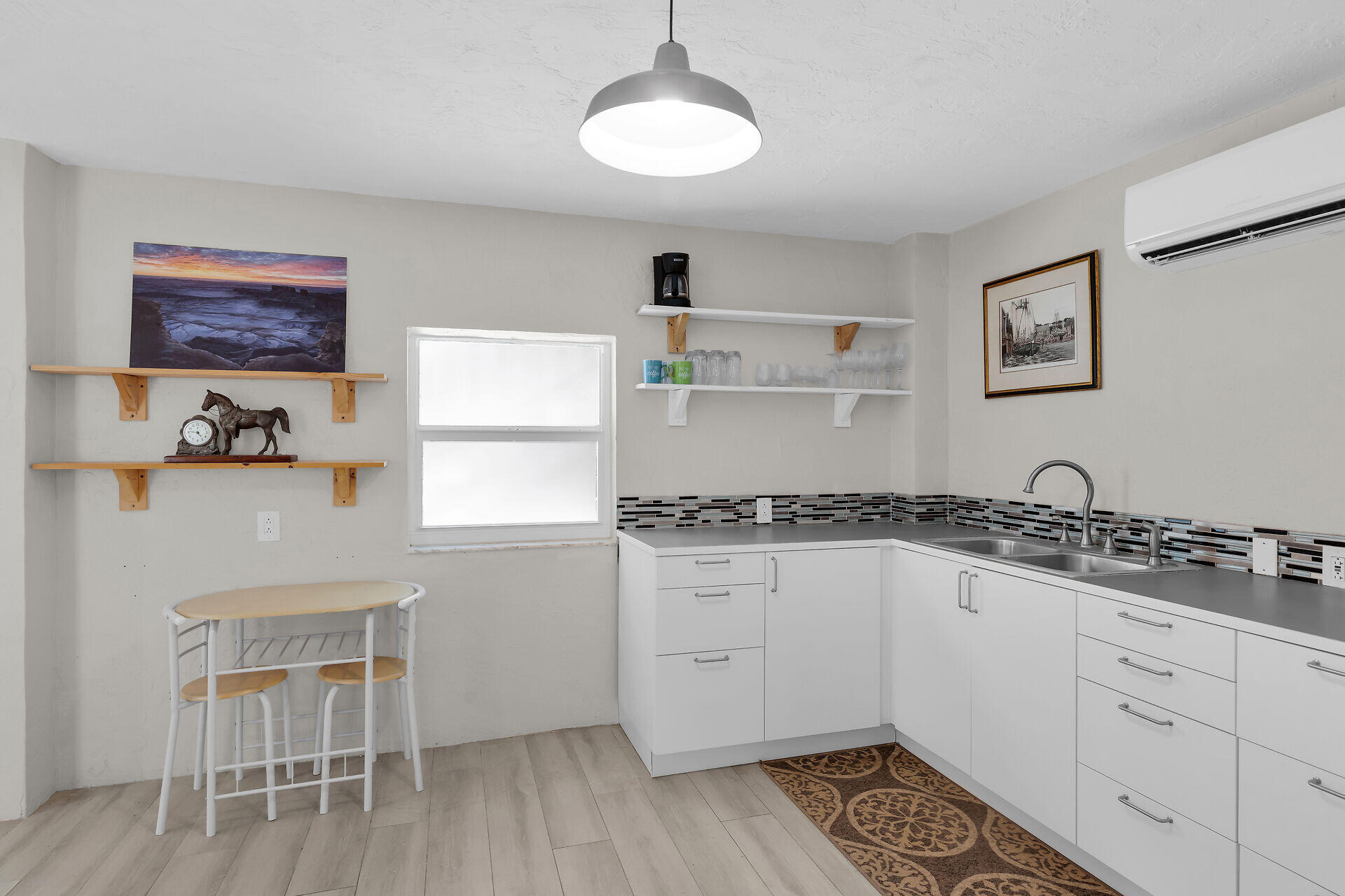 148 Sunrise Drive
