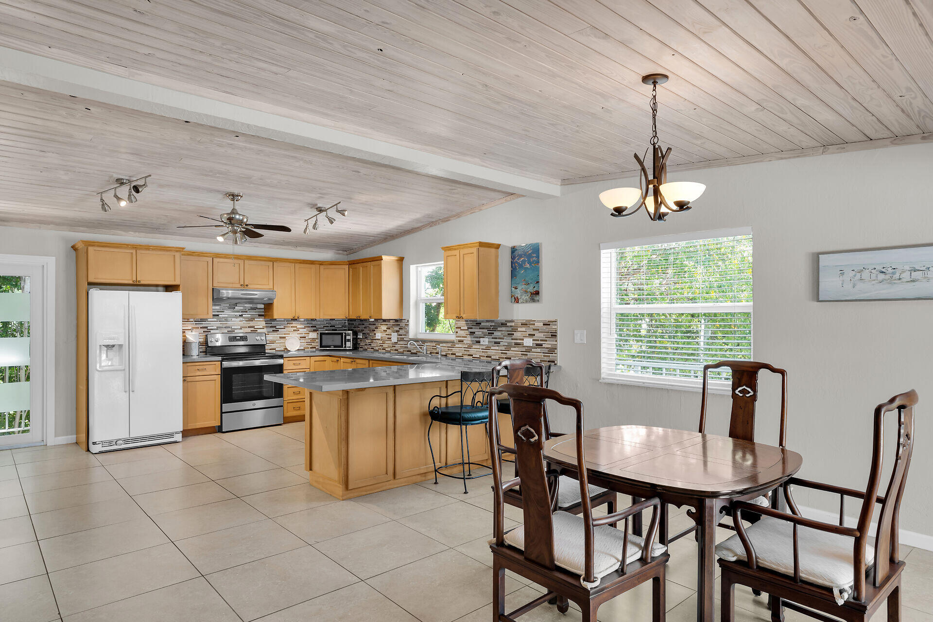 148 Sunrise Drive