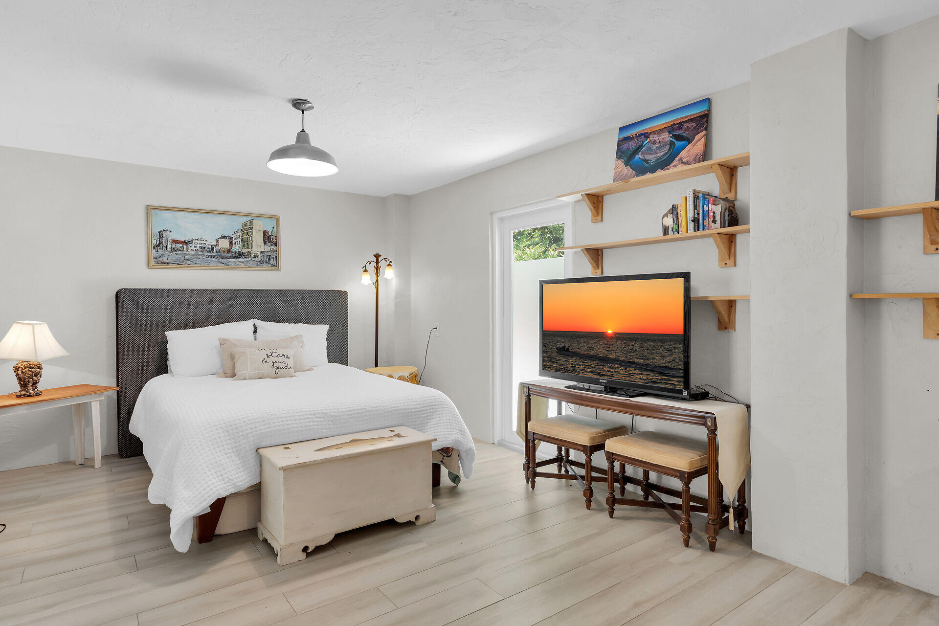 148 Sunrise Drive