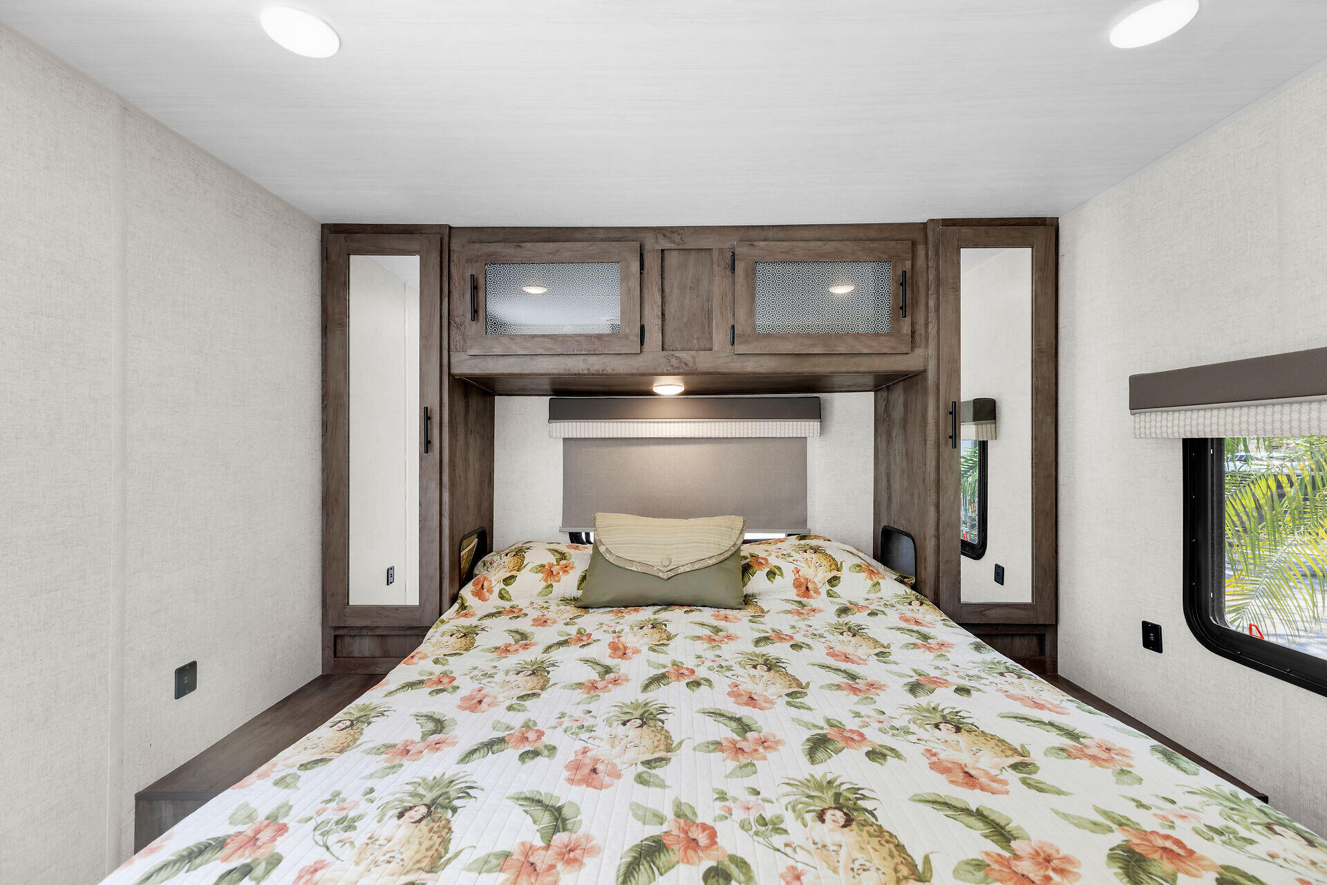 101551 Overseas Highway # 148