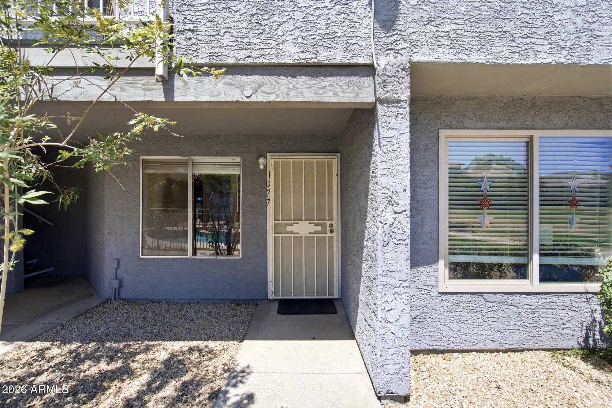 19601 N 7TH Street 1077