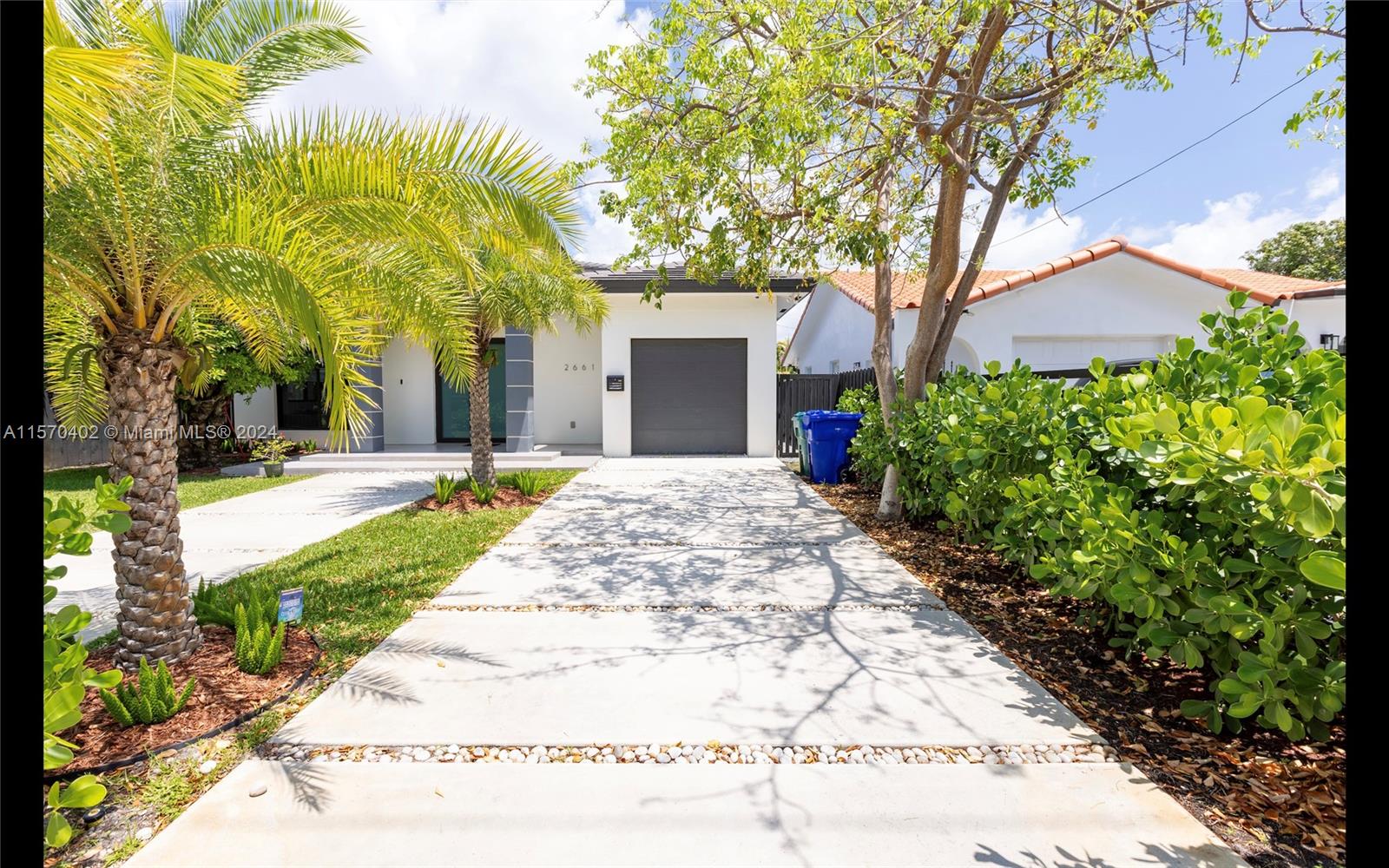 2661 SW 25th Ter