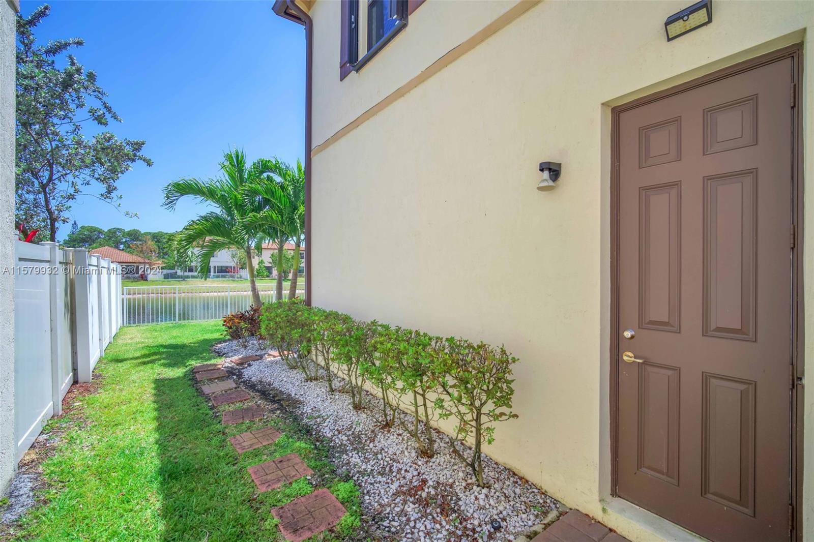 6015 Night Heron Ct # 6015