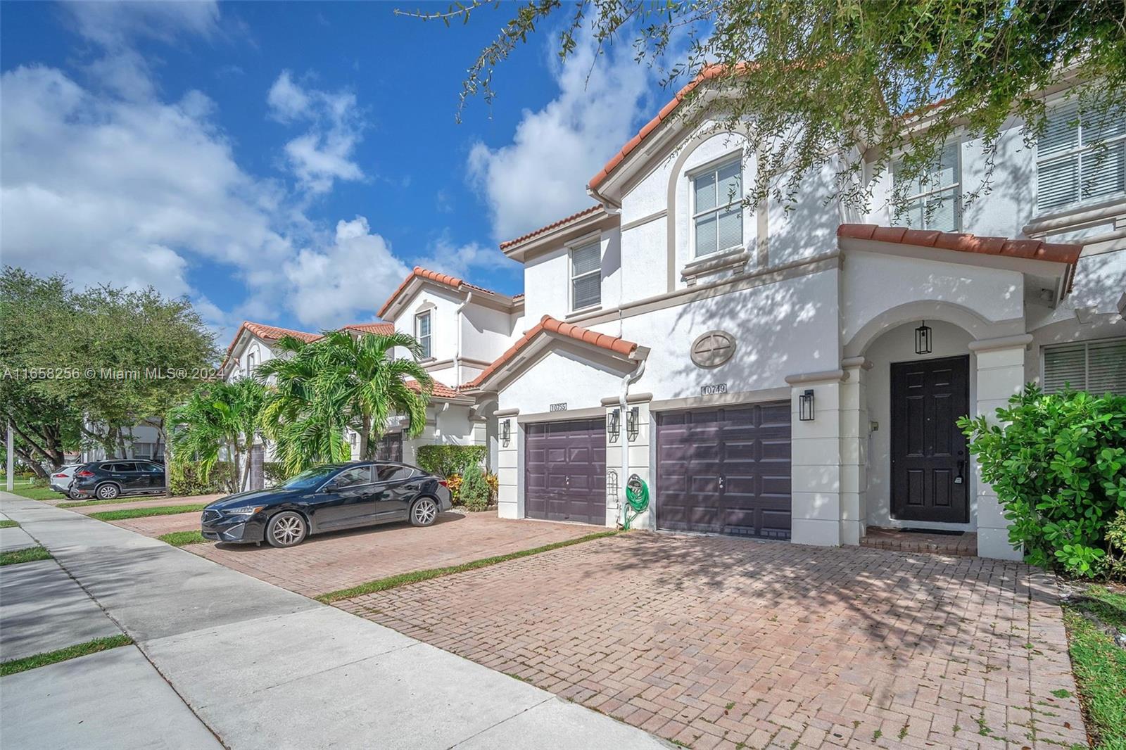 10749 NW 78th Ter # 10749