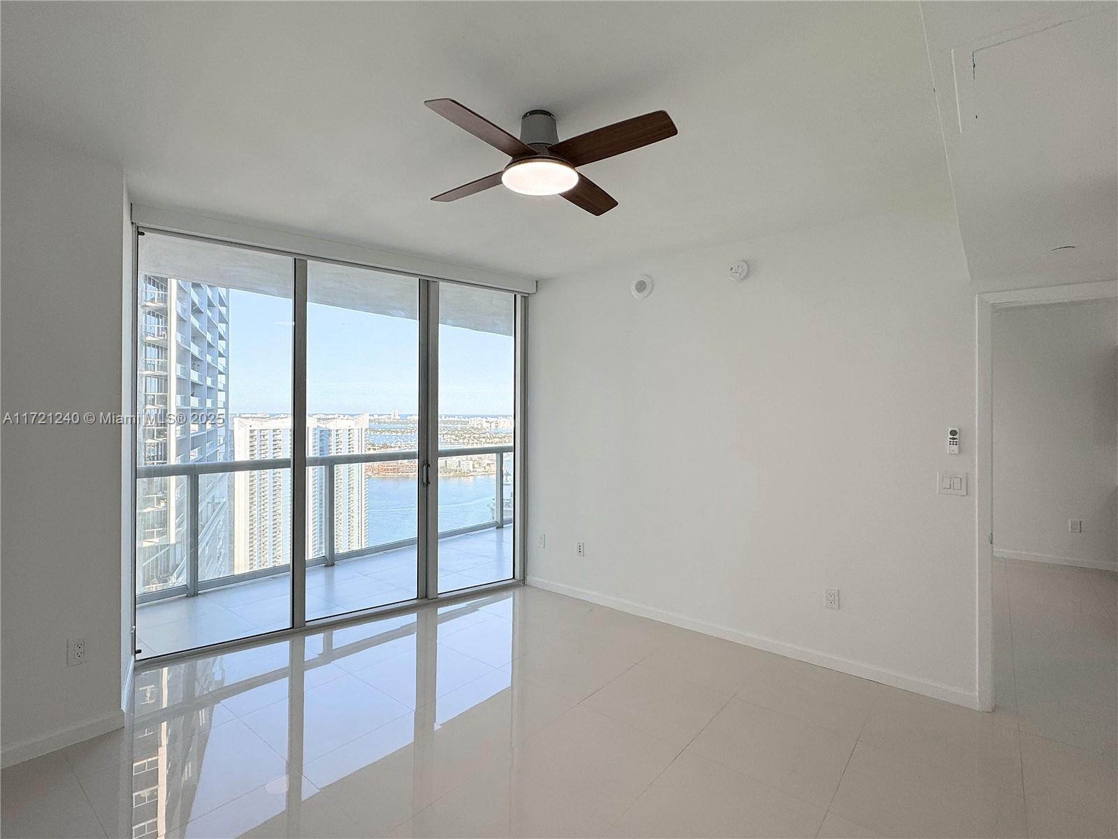 495 Brickell Ave # 4606