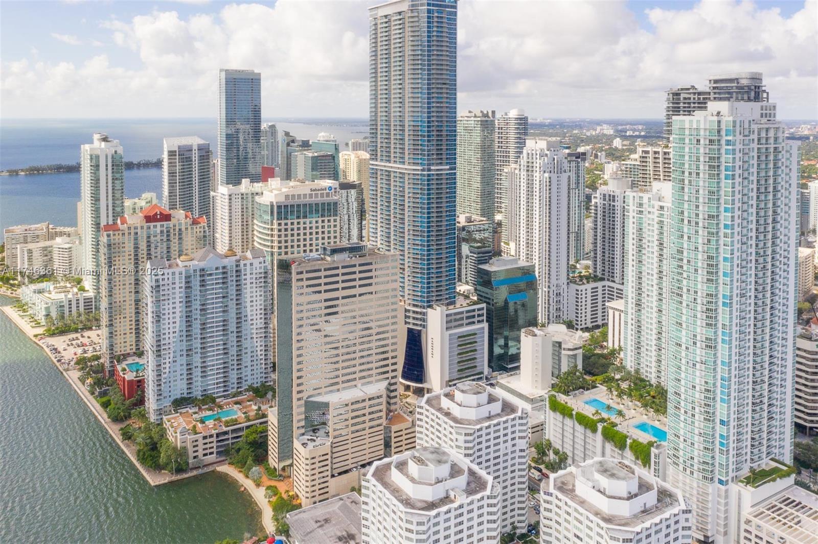 950 Brickell Bay Dr # 2008