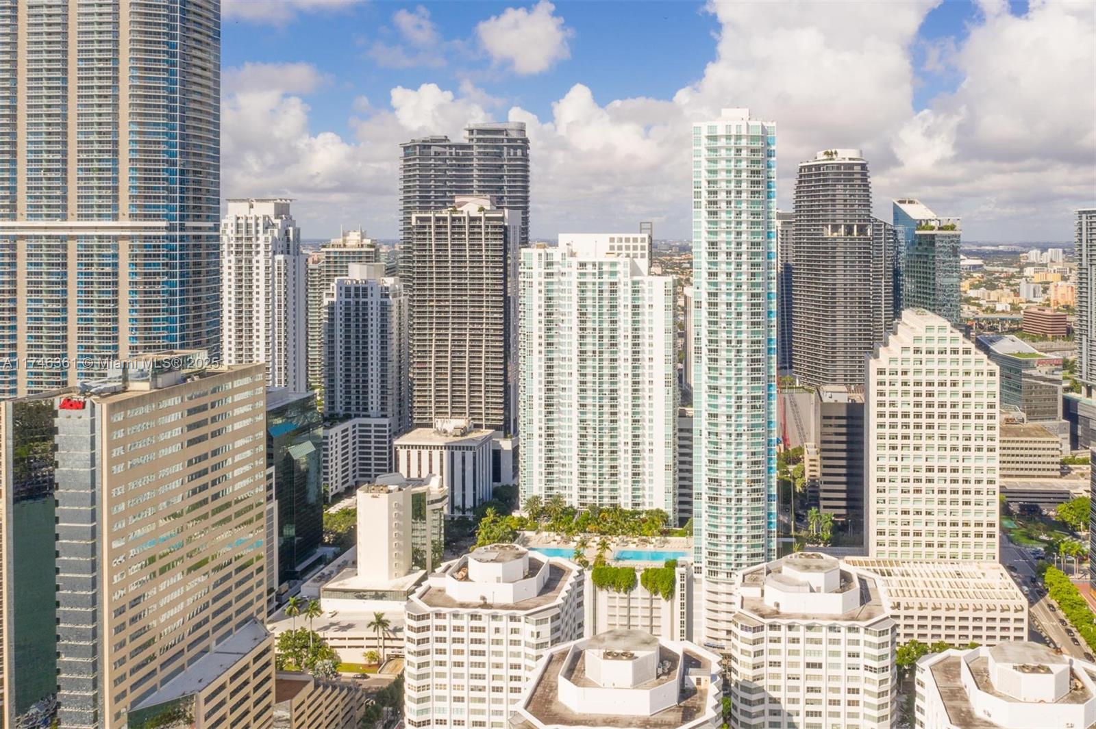 950 Brickell Bay Dr # 2008