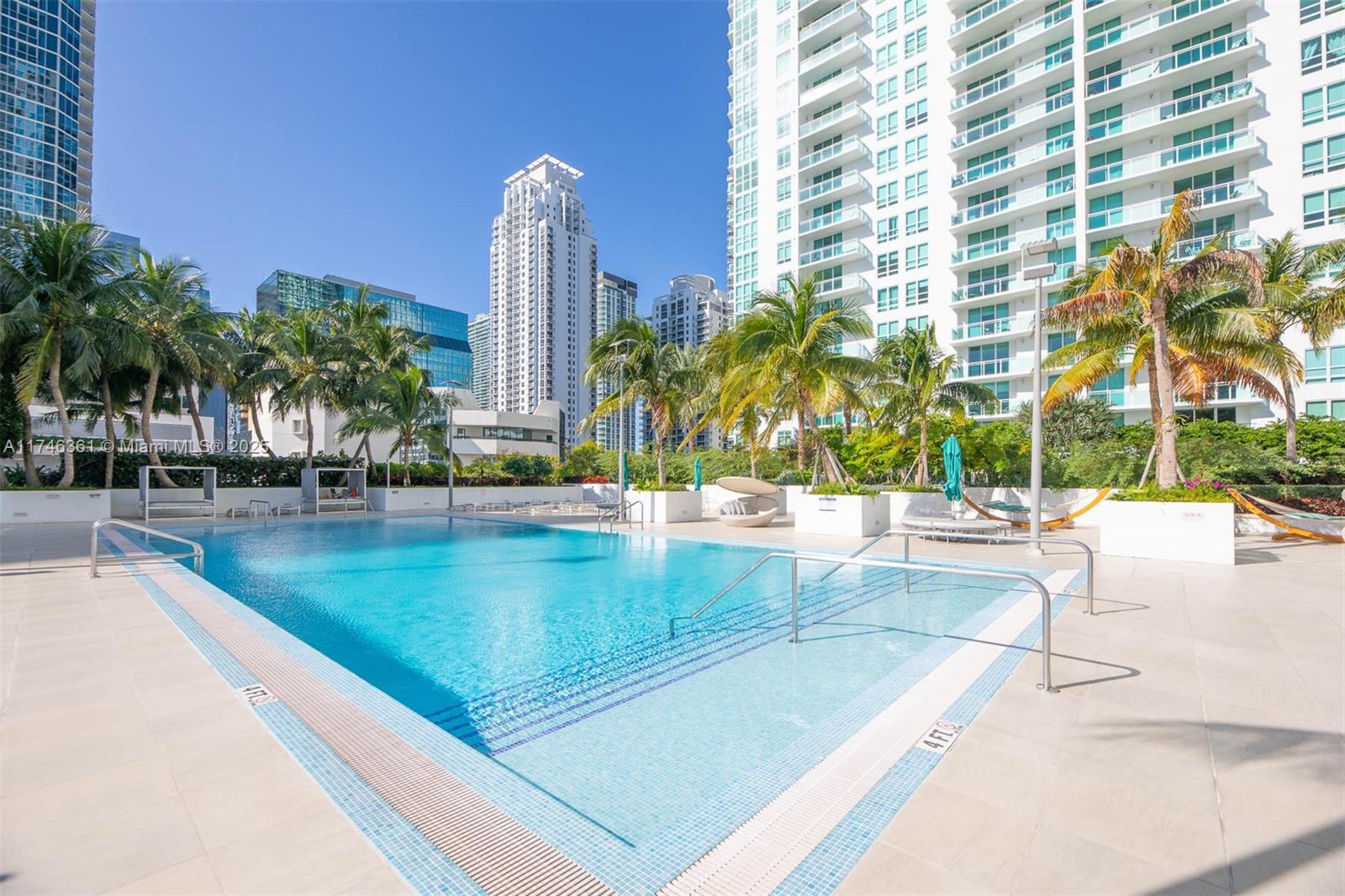 950 Brickell Bay Dr # 2008