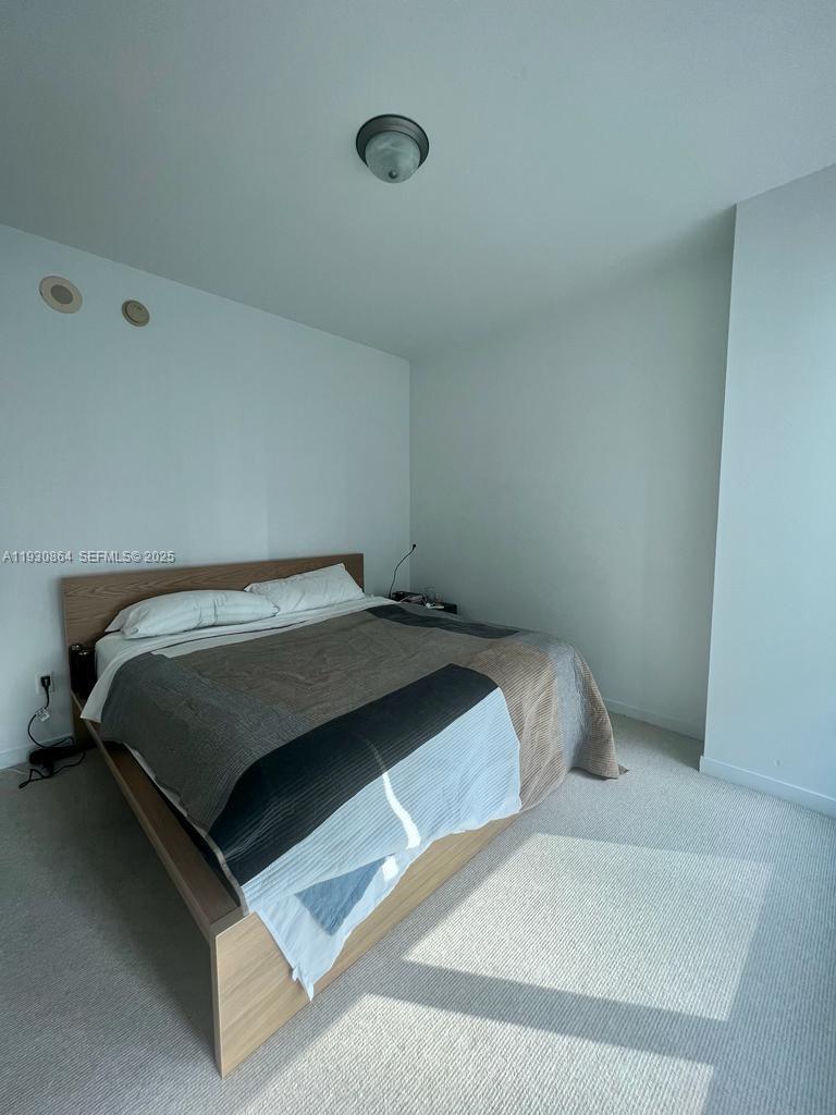 300 S Biscayne Blvd # 3201 Unit: T-3201