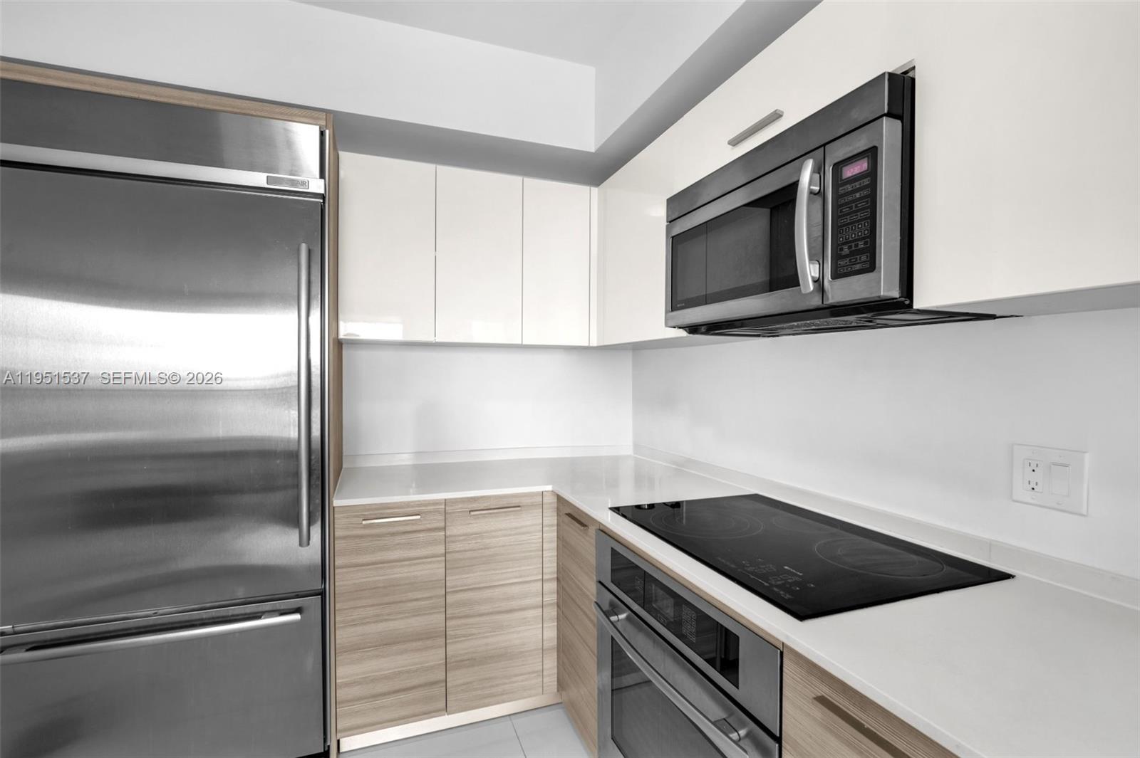 1300 Brickell Bay Dr # 2507