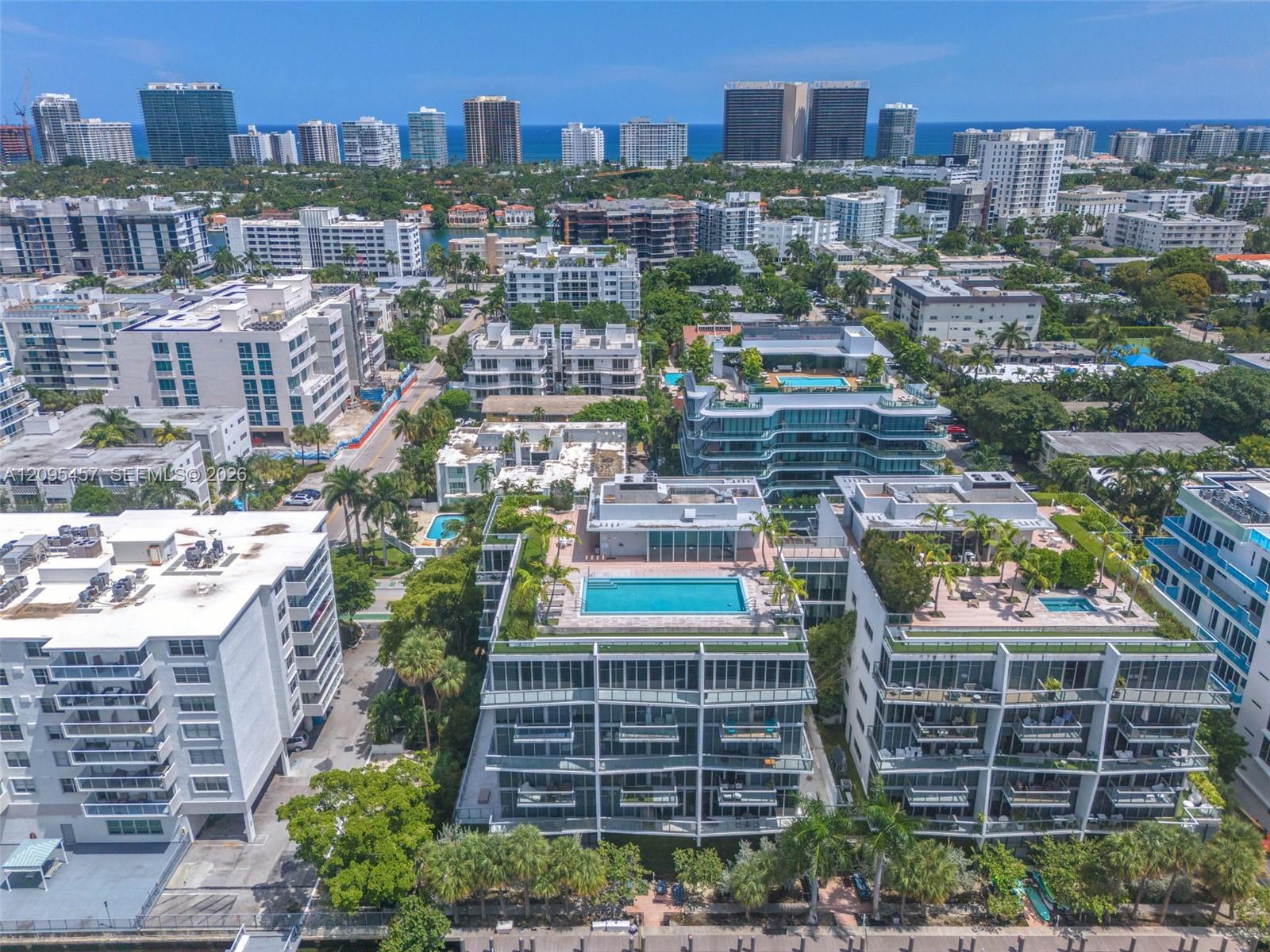 9940 W Bay Harbor Dr Unit: 5D-N
