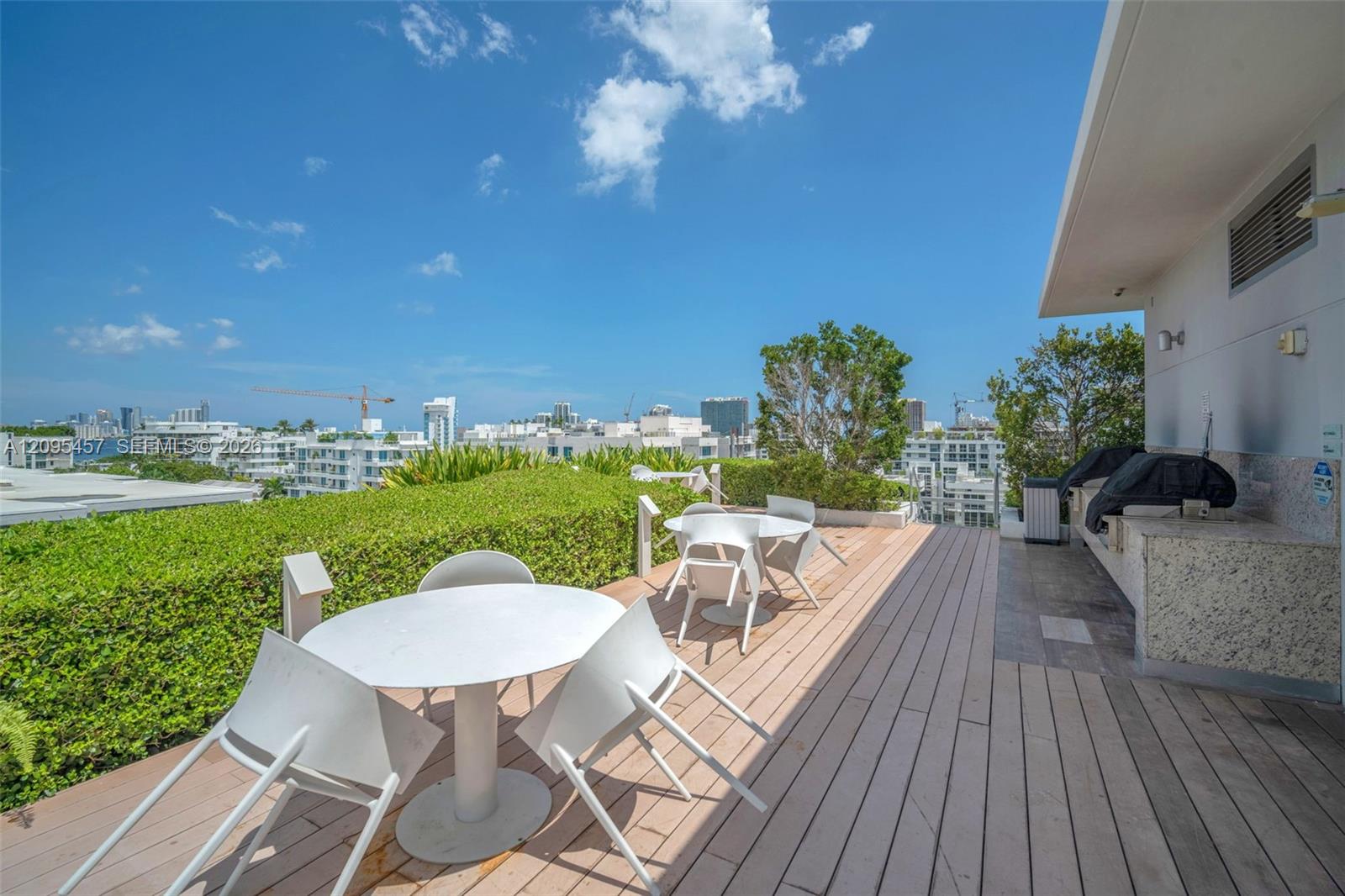 9940 W Bay Harbor Dr Unit: 5D-N