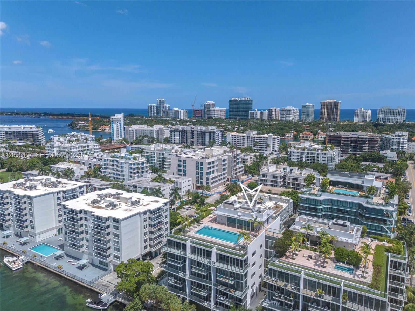 9940 W Bay Harbor Dr Unit: 5D-N