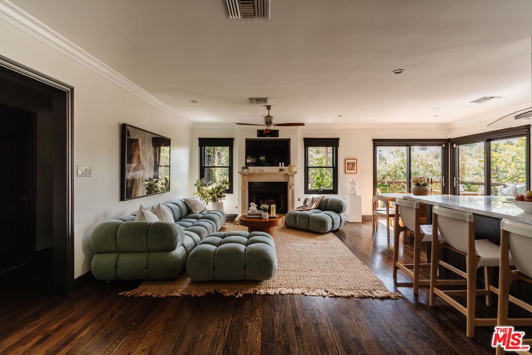 854 Kodak Dr