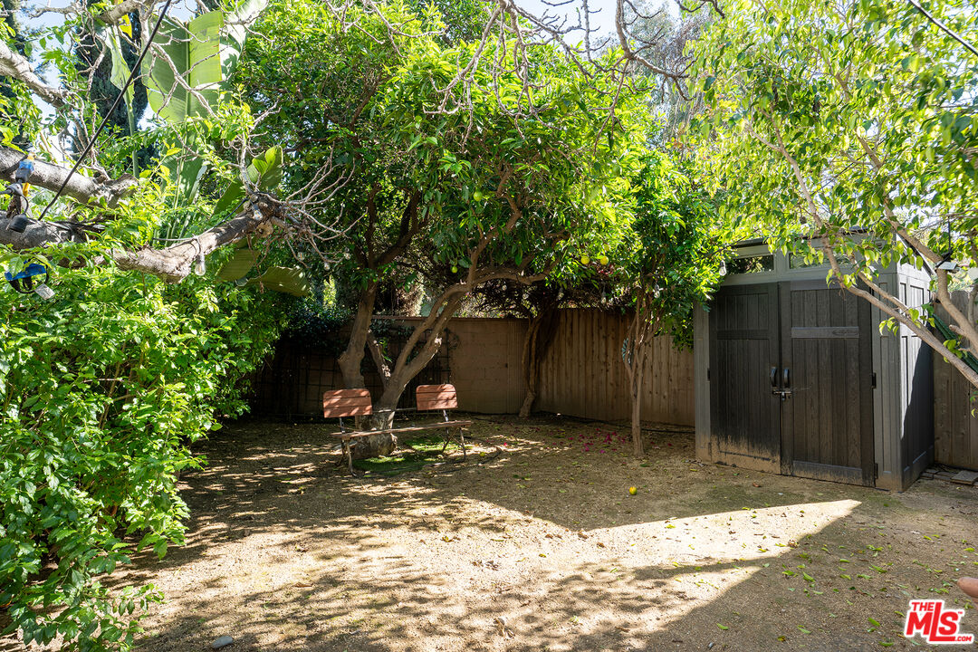 3106 Silver Lake Blvd