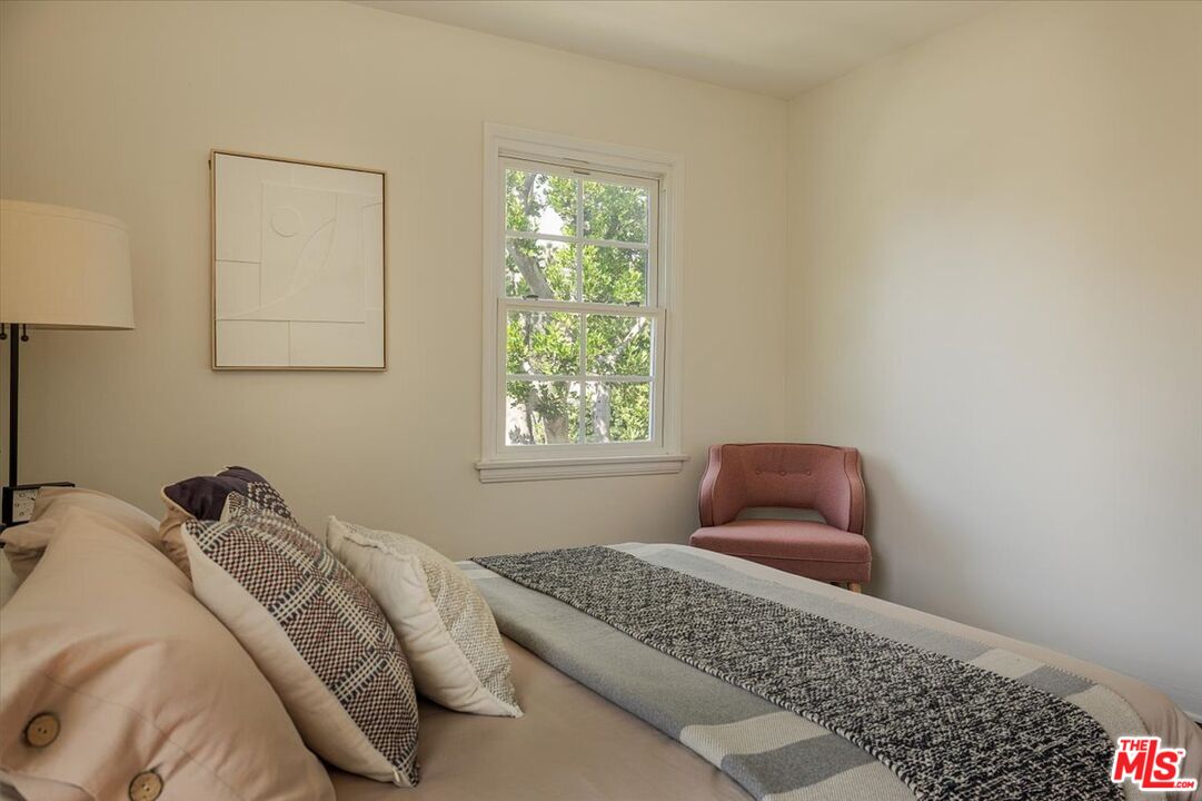 4113 Perlita Ave Unit: C