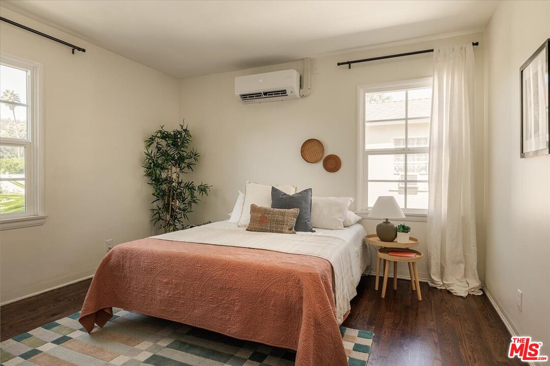 4113 Perlita Ave Unit: C