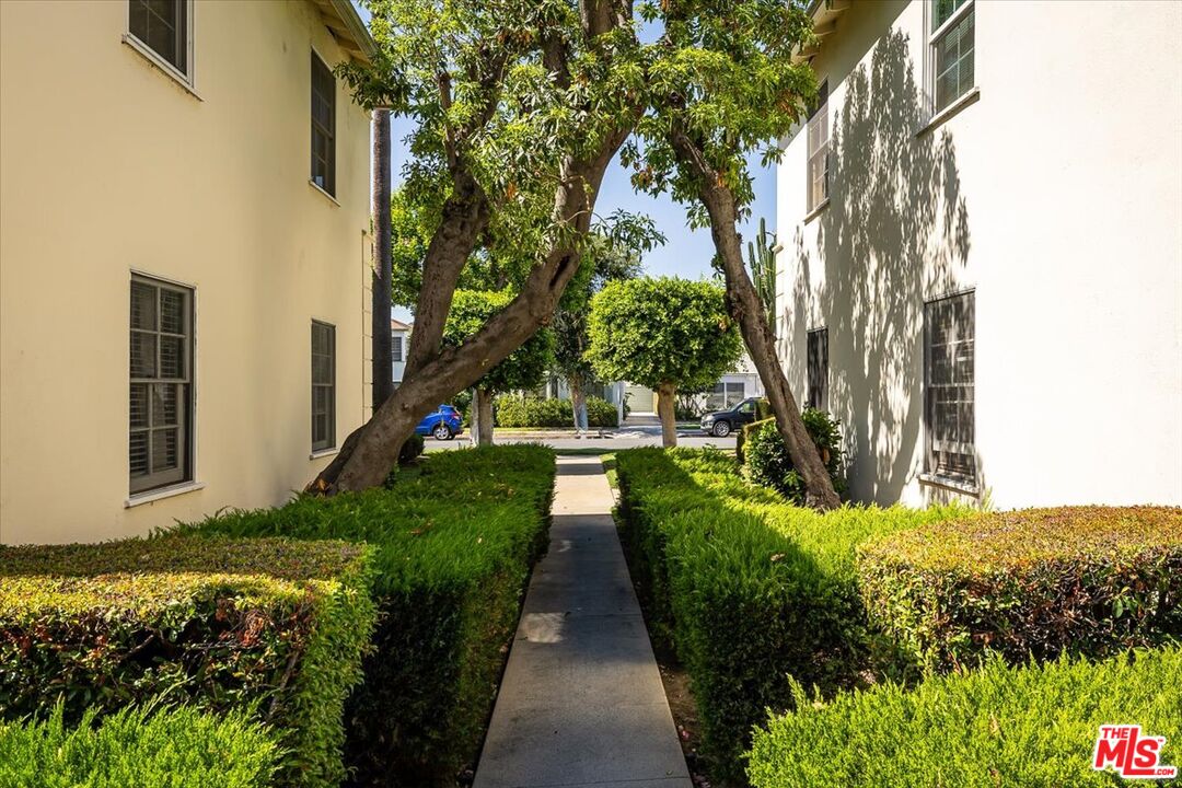4113 Perlita Ave Unit: C