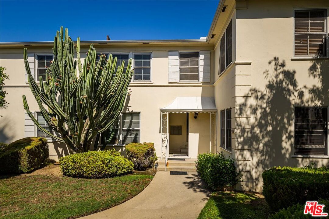 4113 Perlita Ave Unit: C