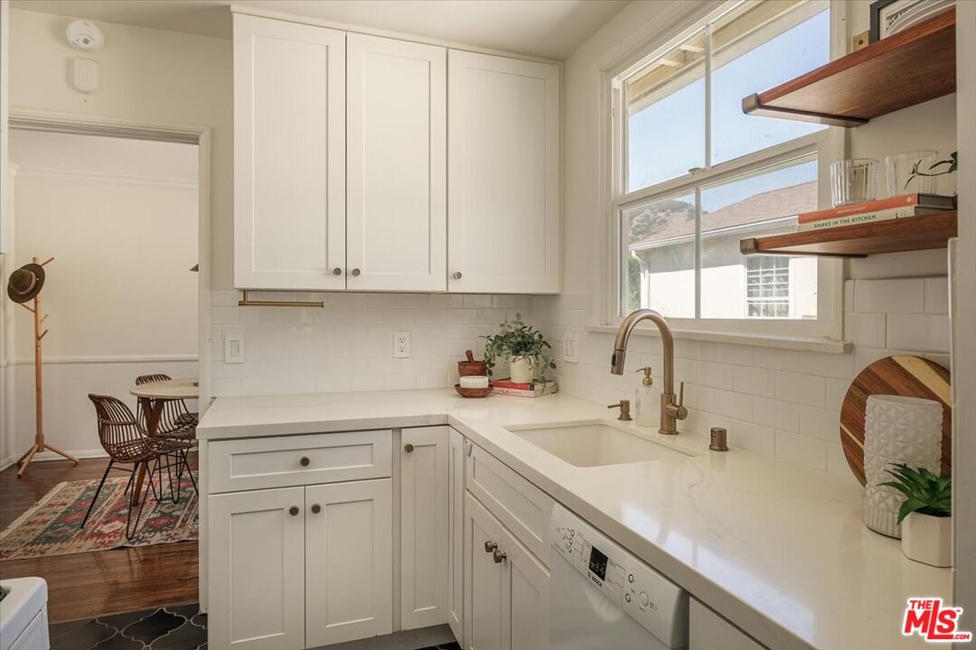 4113 Perlita Ave Unit: C