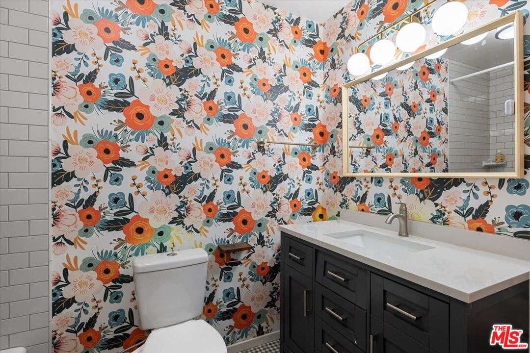 12955 Riverside Dr Unit: 203