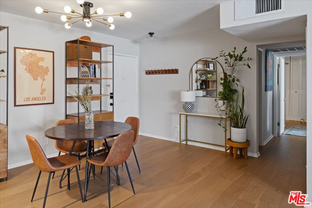 12955 Riverside Dr Unit: 203