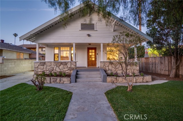 3716 Rosemead AVE