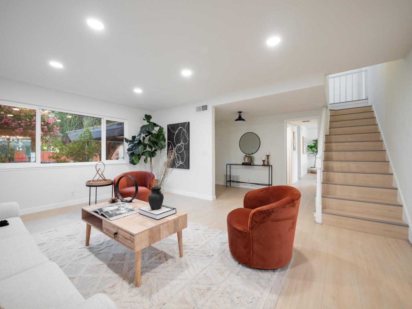 194 Venado WAY