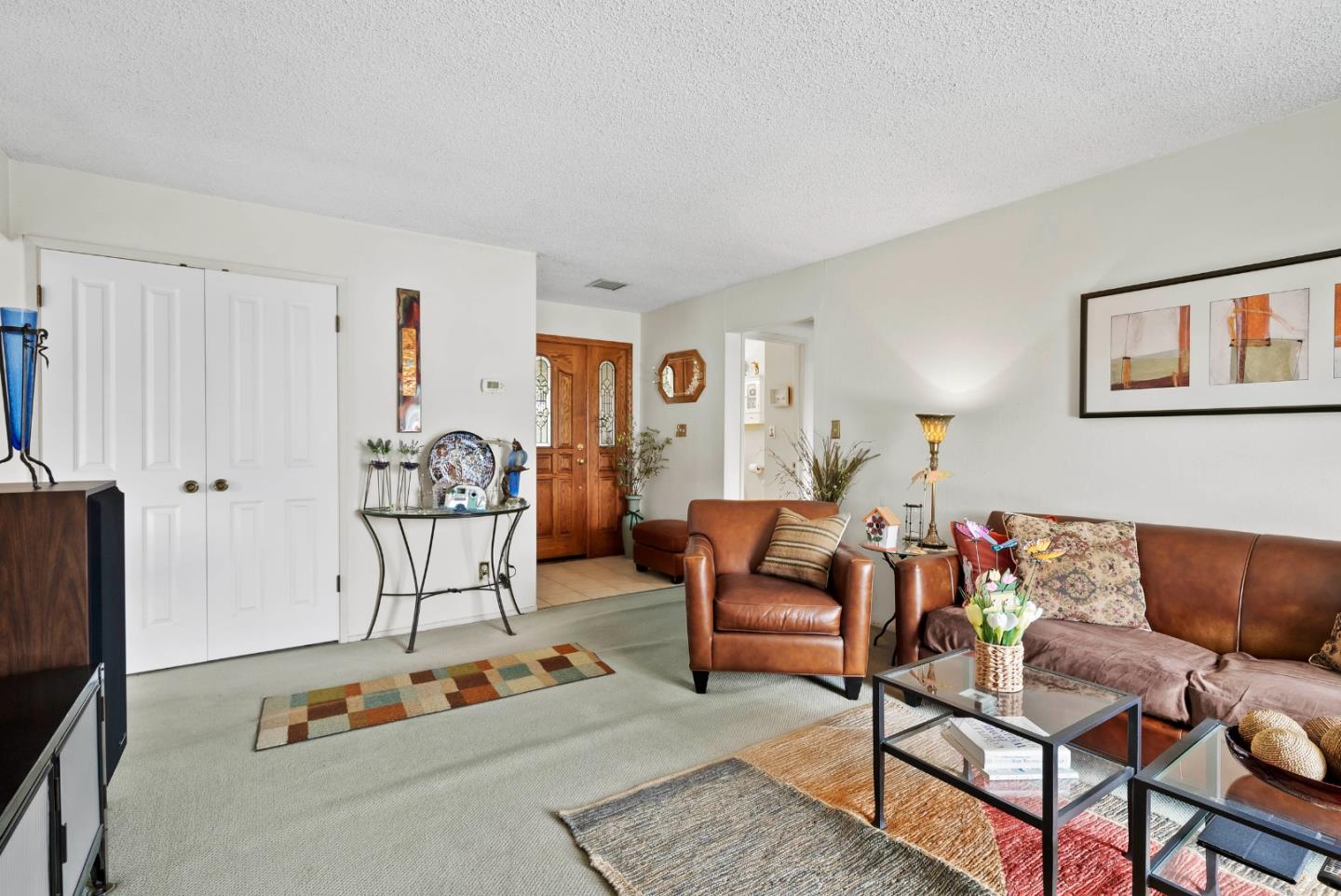 733 Covina WAY