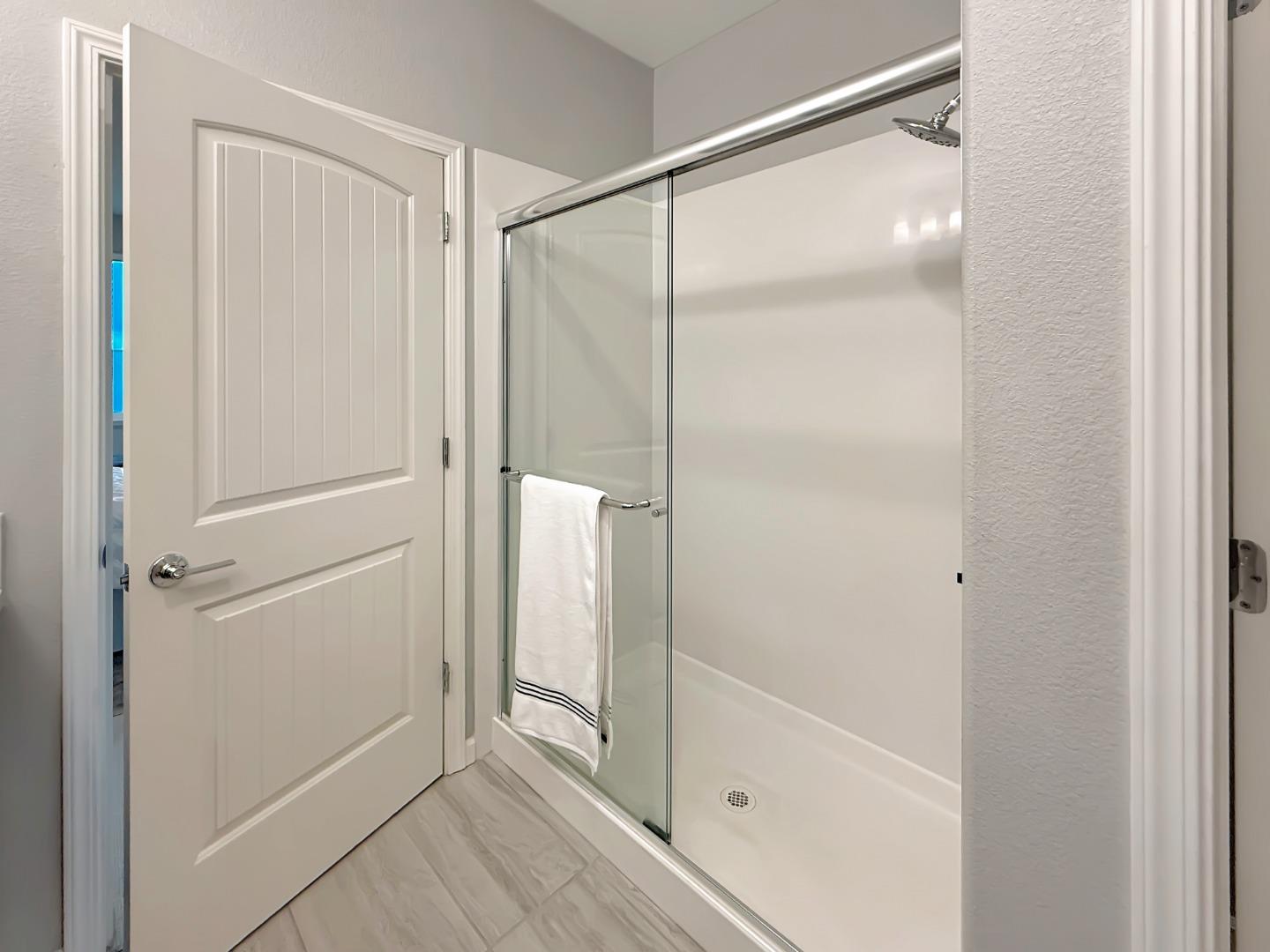 262 Agustin Narvaez Street 3