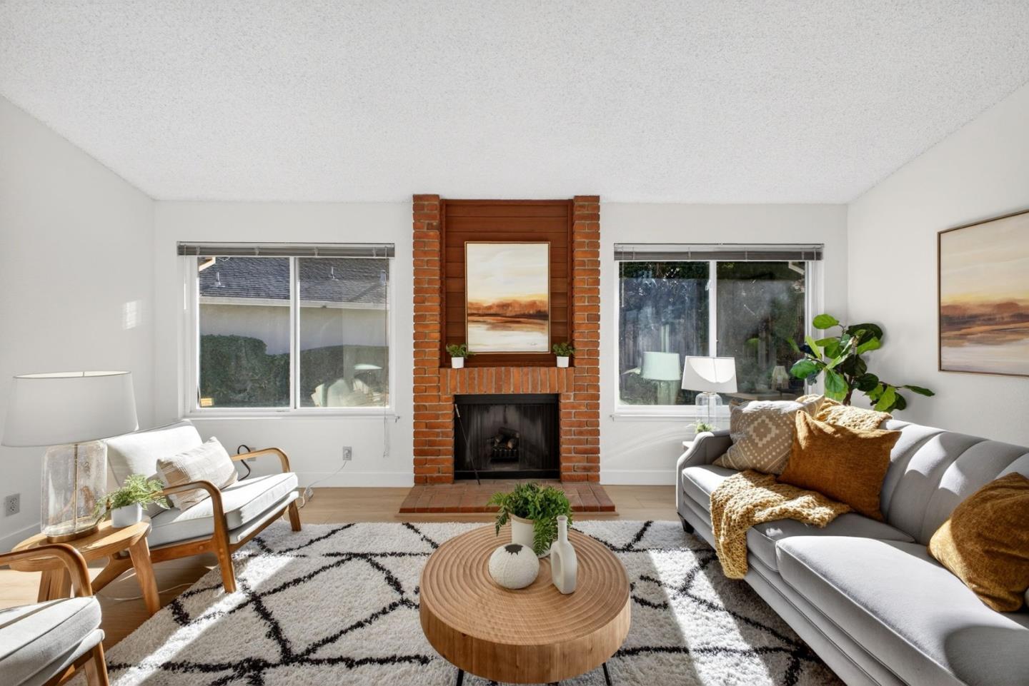 2487 Redbud Court