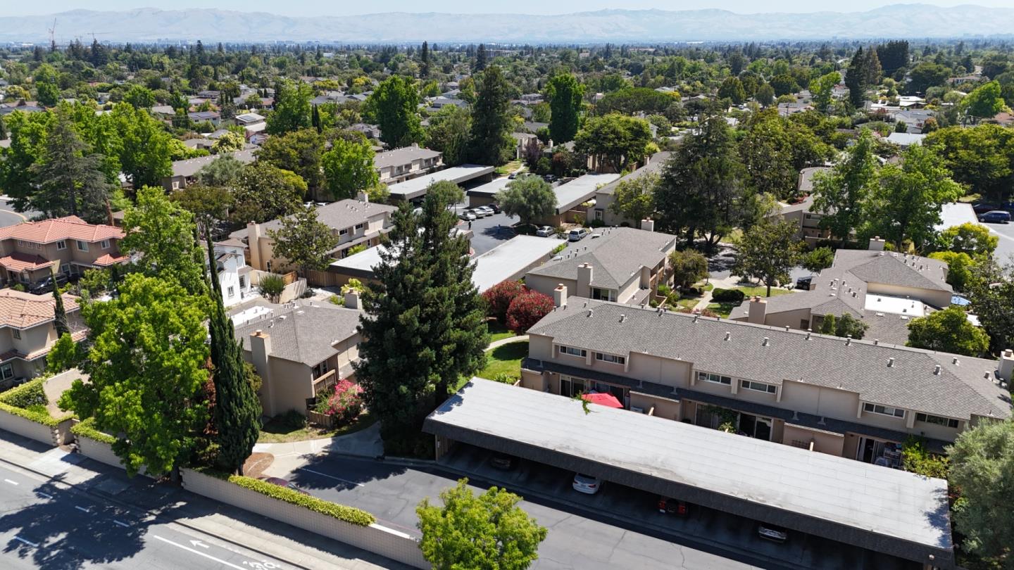 125 Connemara Way 98