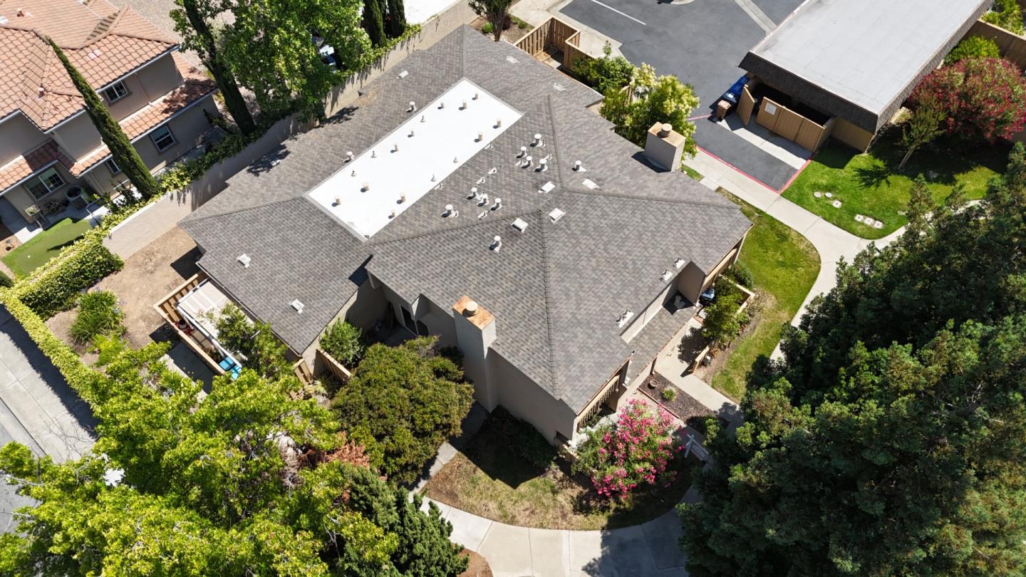 125 Connemara Way 98