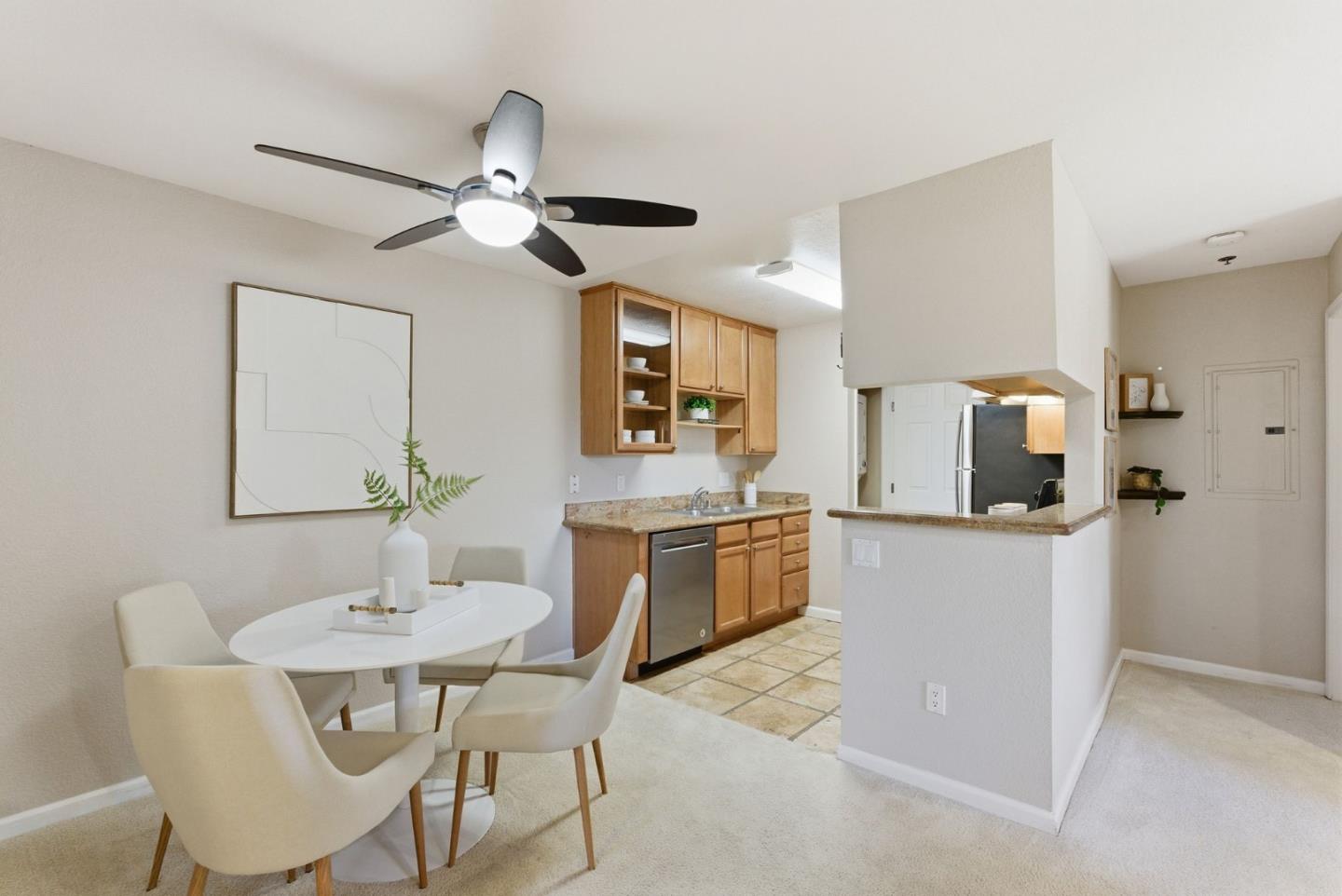 880 East Fremont Avenue 624