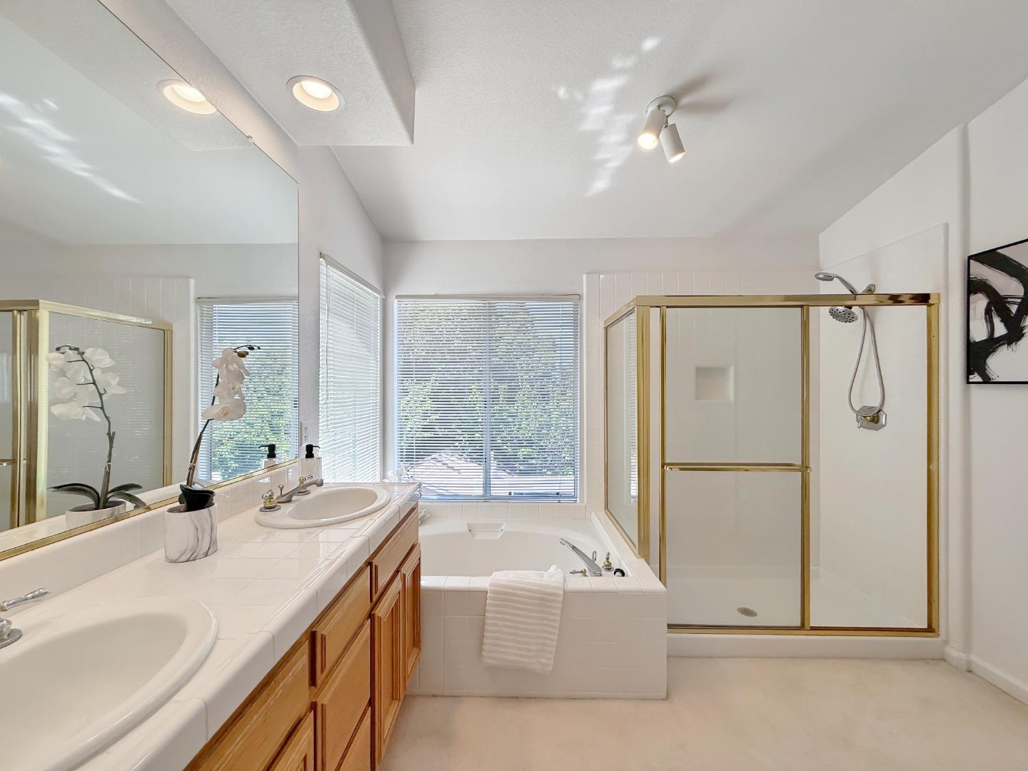 16527 Mira Flores Court