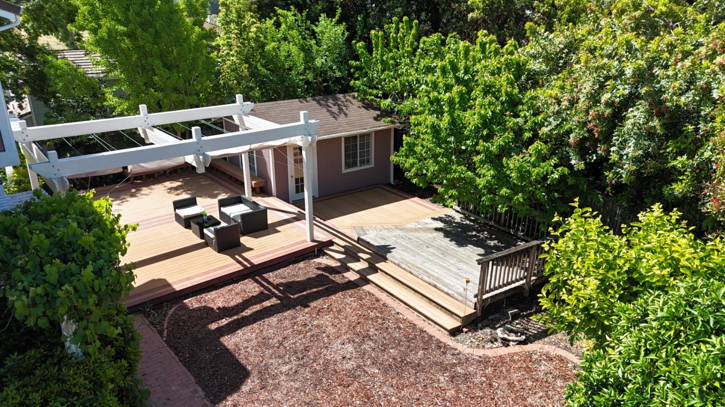 16527 Mira Flores Court