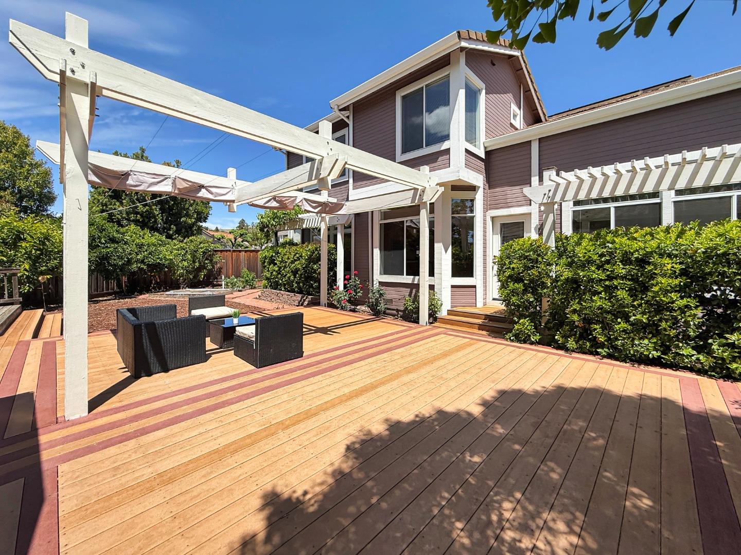 16527 Mira Flores Court