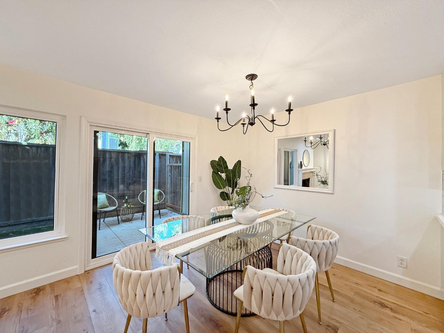 236 W Rincon AVE P