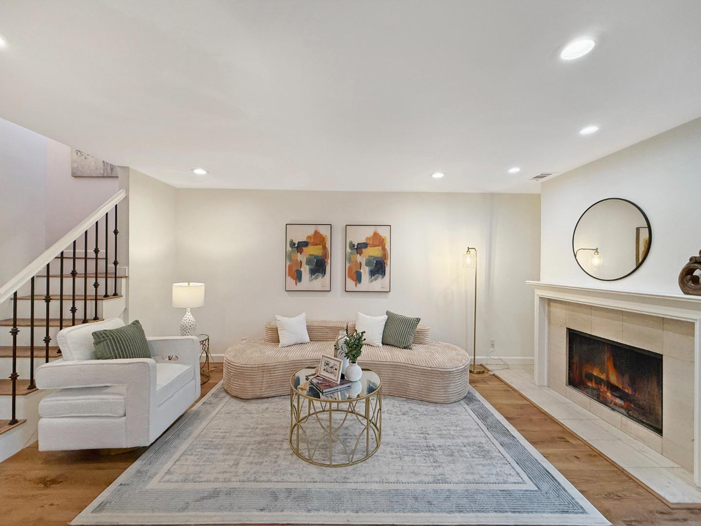 236 W Rincon AVE P