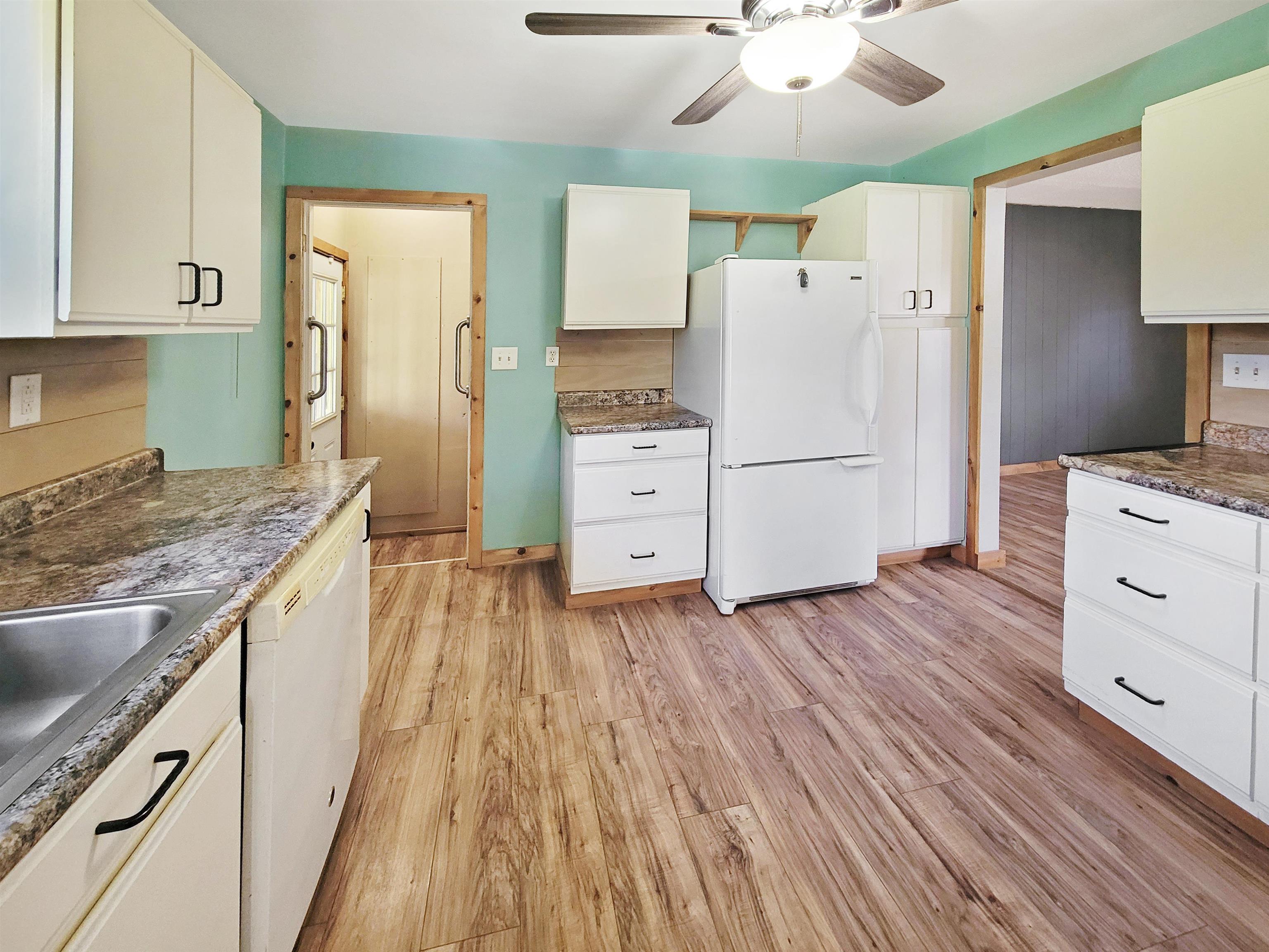 2485 W Dodge Road