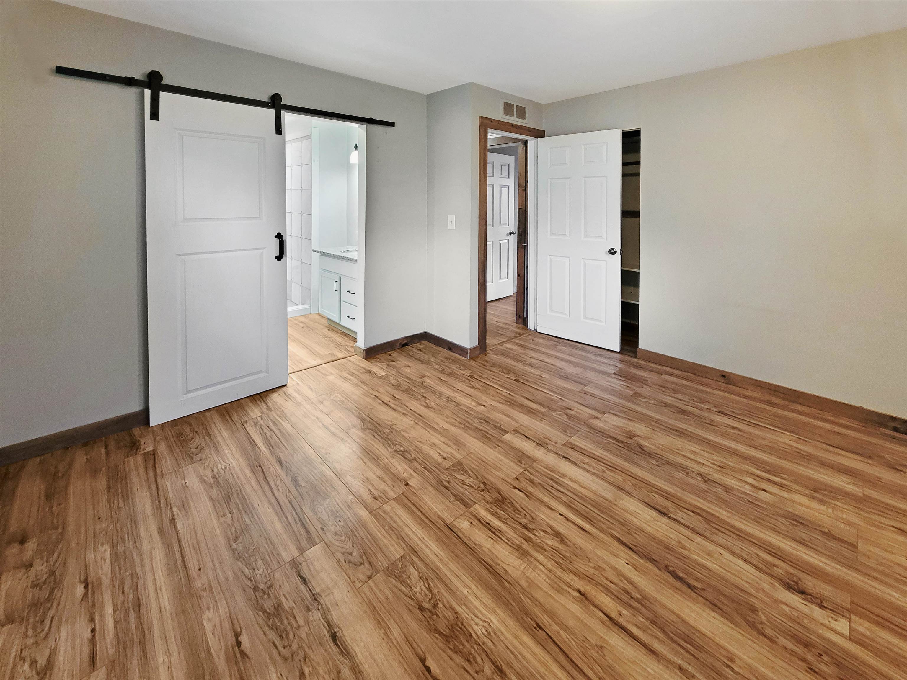 2485 W Dodge Road